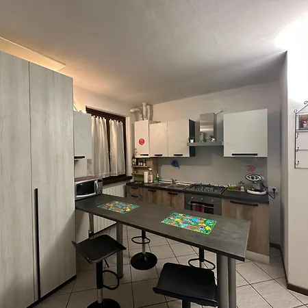 Iony House 아파트